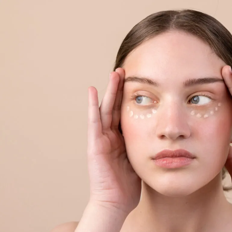 دكتور لعلاج الهالات السوداء في جدة 13 derma darkcircels